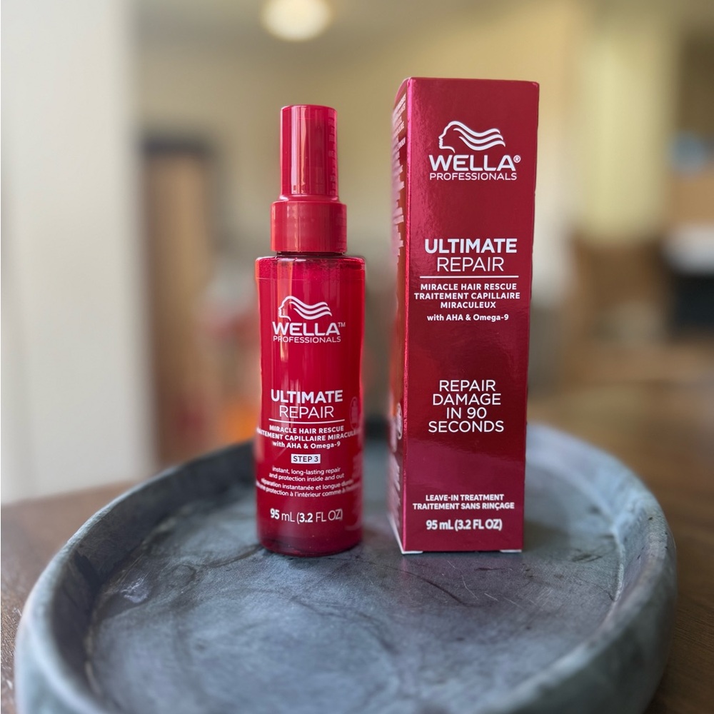 Wella Professionals ULTIMATE REPAIR Miracle Hair Rescue Treatment, 4.7 oz